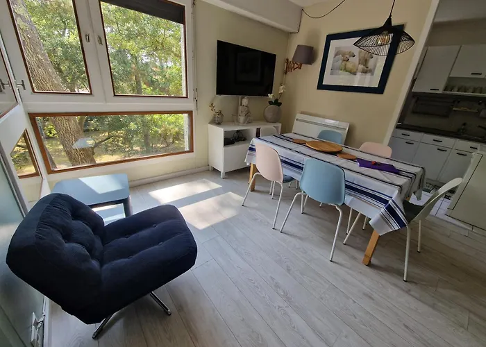 450m Bourdaines דירה